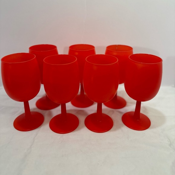 Set of 7 MCM Rainbow Glass Co Red Frosted Footed Glasses - Picture 3 of 10